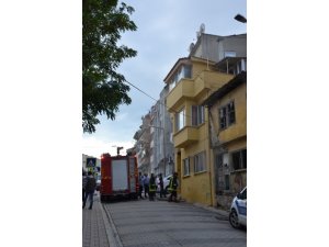 Biga’da ev yangını