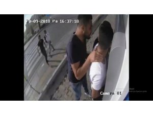ATM’ye iğne deliği kadar gizli kamera yerleştirdiler