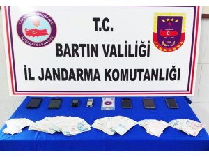 Define bahanesiyle sahte altınla dolandırıcılık yapan 7 kişi yakalandı