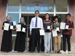 Özel Enderun dil eğitiminde başarıyı yakaladı