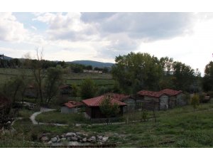 Aktopraklık Höyüğü'ndeki 3 köyle "zamanda yolculuk"