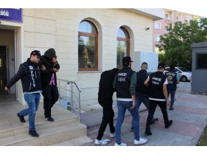 Uşak polisinden uyuşturucu satıcılarına büyük darbe