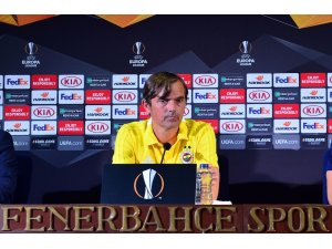 Fenerbahçe’de Cocu belirsizliği