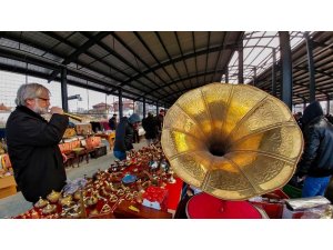 Antika Pazarı’ndan alıcı da memnun satıcı da
