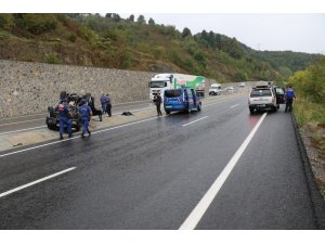 Zonguldak’ta cip takla attı: 1’i ağır 2 yaralı