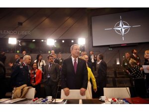Milli Savunma Bakanı Akar, NATO oturumuna katıldı