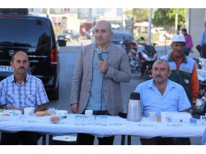 Belediye Başkanı Kara esnaflar ile kahvaltı yaptı