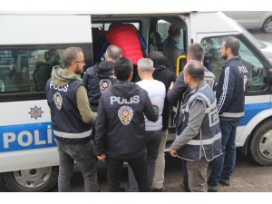 İnşaatlardan kablo çalan hırsızlık şebekesi çökertildi
