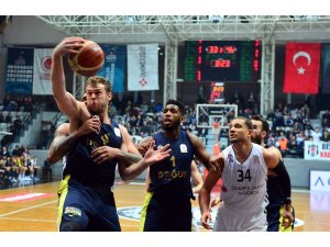 Potada ilk hafta derbi heyecanı