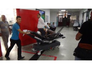 Gaziantep’te kamyonet ile tır çarpıştı: 5 yaralı