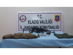 Elazığ’da 1 terörist sağ yakalandı