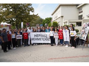 Ege Üniversitesi öğrencilerinden teröre tepki