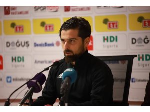 Hatayspor deplasmanda 3 puanı 3 golle aldı