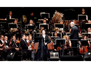 Opera sanatçısı Caballe hayatını kaybetti