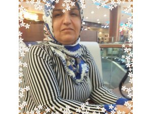 Çocuklarını okuldan almaya giderken otomobilin çarptığı anne hayatını kaybetti