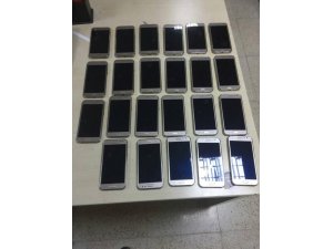 Van’da 23 adet kaçak cep telefonu ele geçirildi