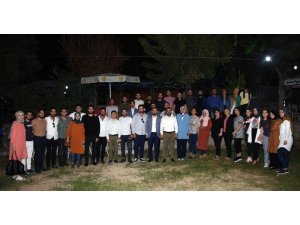 AK Parti’li gençler piknikte moral depoladı
