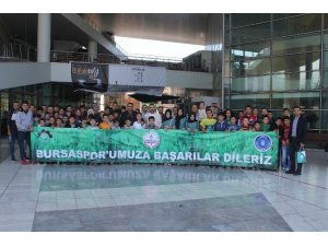 Büyükorhan’lı öğrencilerin ilk maç heyecanı