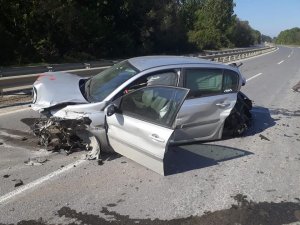 Sakarya’da trafik kazası: 3 yaralı