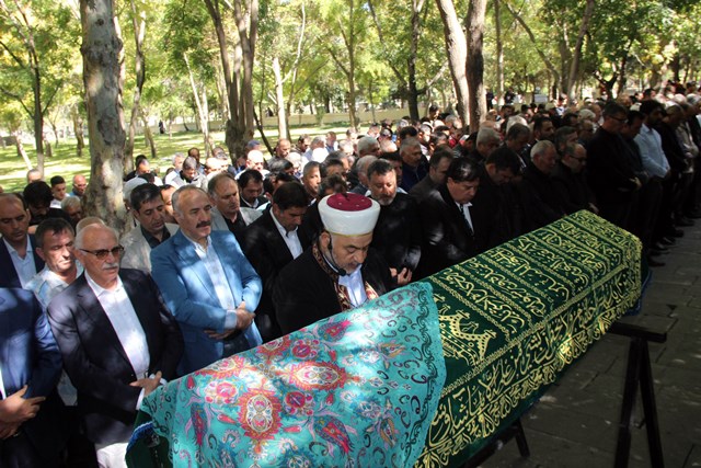 Ünal Karaman’dan teşekkür