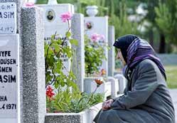 Şehitliğe gömülmek kolay değil!