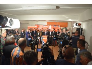 Bosna-Hersek yeni liderlerini seçti