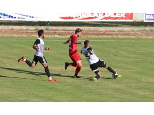 Manavgat Belediyespor 3’te 3 yaptı