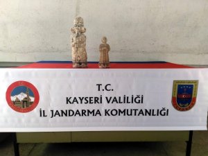 Jandarmadan 6 milyon TL’lik tarihi eser operasyonu