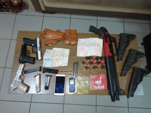 14 suçtan aranan şahıs polisten kaçamadı