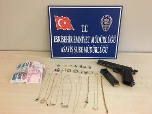 17 ayrı suçtan aranan şahıs yakalandı