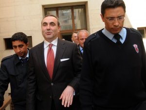 Evcil’den FETÖ iddiası: