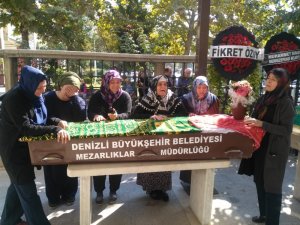 Kazada ölen genç kızın annesinin feryatları yürekleri dağladı