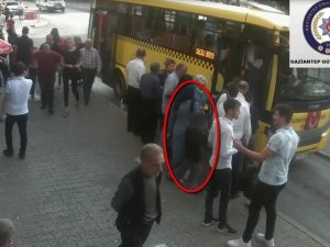 Otobüslerde yankesicilik yapan çocuk yakalandı