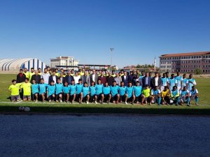 Ilgın Belediyespor’dan açılış töreni