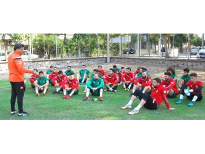 Salihli’de Gülbahçe mesaisi başladı