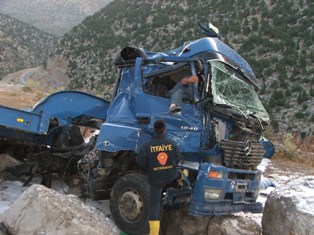Konya'da trafik kazası: 2 yaralı