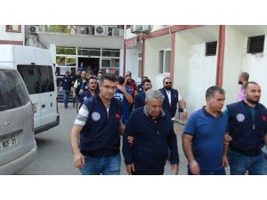 Mersin’deki ilaç vurgunu zanlıları sağlık kontrolünden geçirildi