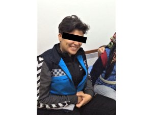 "Bu da benden sana hediye olsun" dedi, kadın zabıtayı vurdu