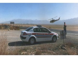Jandarma helikopter ile trafik denetimi yaptı