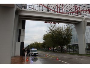 Üst geçitte intihar teşebbüsü