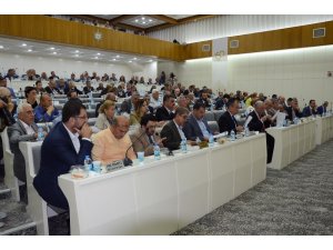 AK Parti’li isimden Kocaoğlu’na ilginç öneri