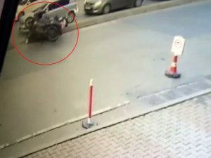 Ümraniye’de feci motosiklet kazası kamerada