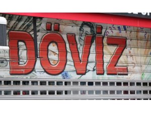 Döviz bozduran vatandaşa fazla para verdi, iki katı zarar etti
