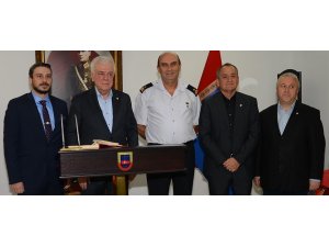 Bursa İl Jandarma ve Garnizon Komutanı Hakan Saraç’a hayırlı olsun ziyareti