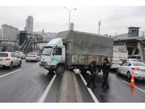 İstanbul’da E-5 yanyolu savaş alanına döndüren olay