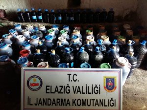 Elazığ’da 6 ton kaçak şarap ele geçirildi