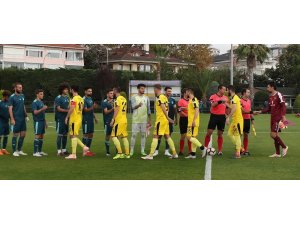 Fenerbahçe, hazırlık maçında İstanbulspor’u 3-0 mağlup etti