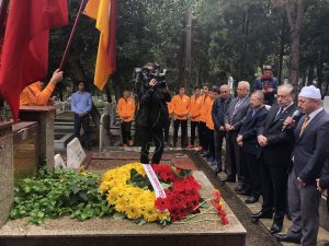 Galatasaray’ın 113. yıl etkinlikleri kapsamında Ali Sami Yen mezarı başında anıldı