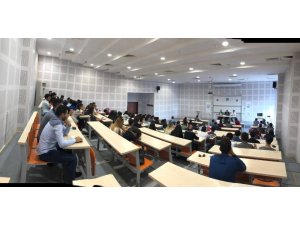 KİTSO Başkanı Hacı Mustafa Celkanlı’dan üniversite öğrencilerine konferans