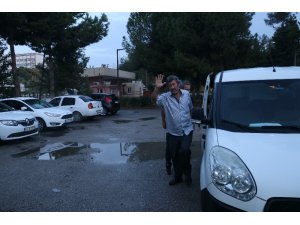 Aranan şahıslara şafak vakti baskın